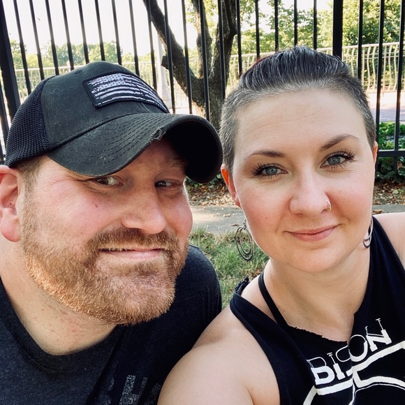 Meet your Posher, Sara - Picture 2 of 6